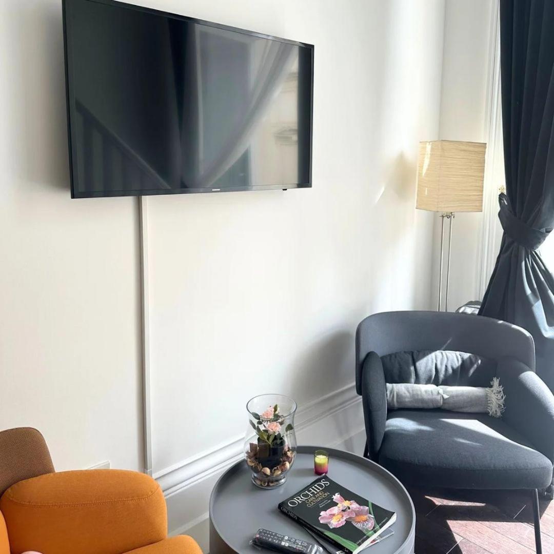 Flat In The Center Of Appartement